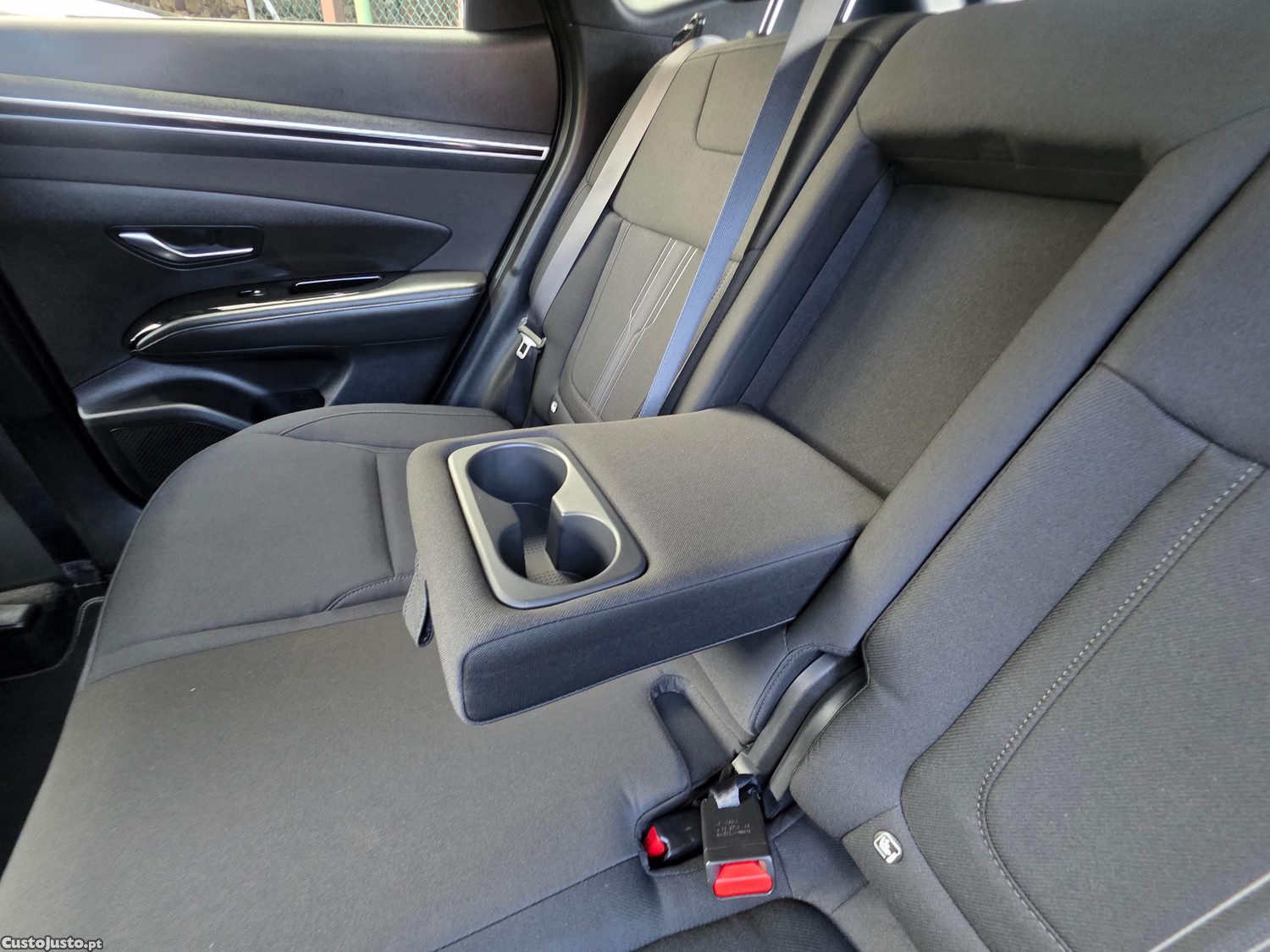 Hyundai Tucson HEV 1.6 T-GDI Premium — fotografia 25