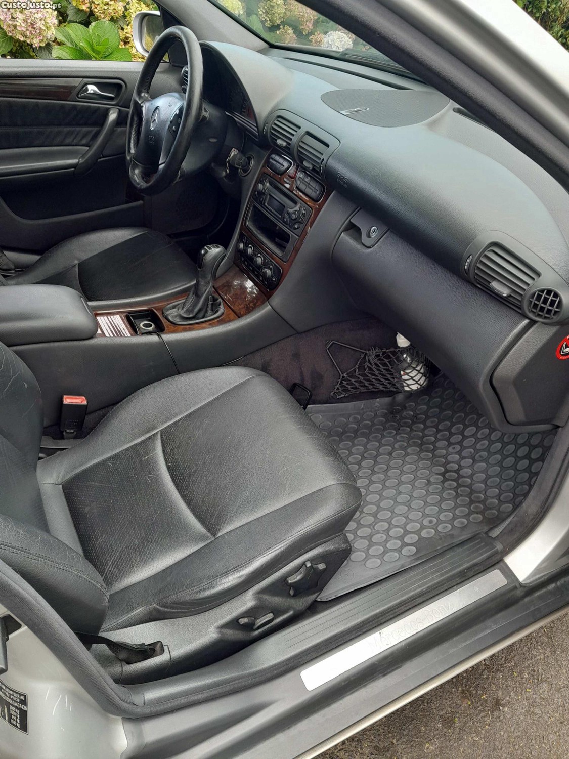 Mercedes-Benz C 220 cdi w203 elegance — fotografia 3