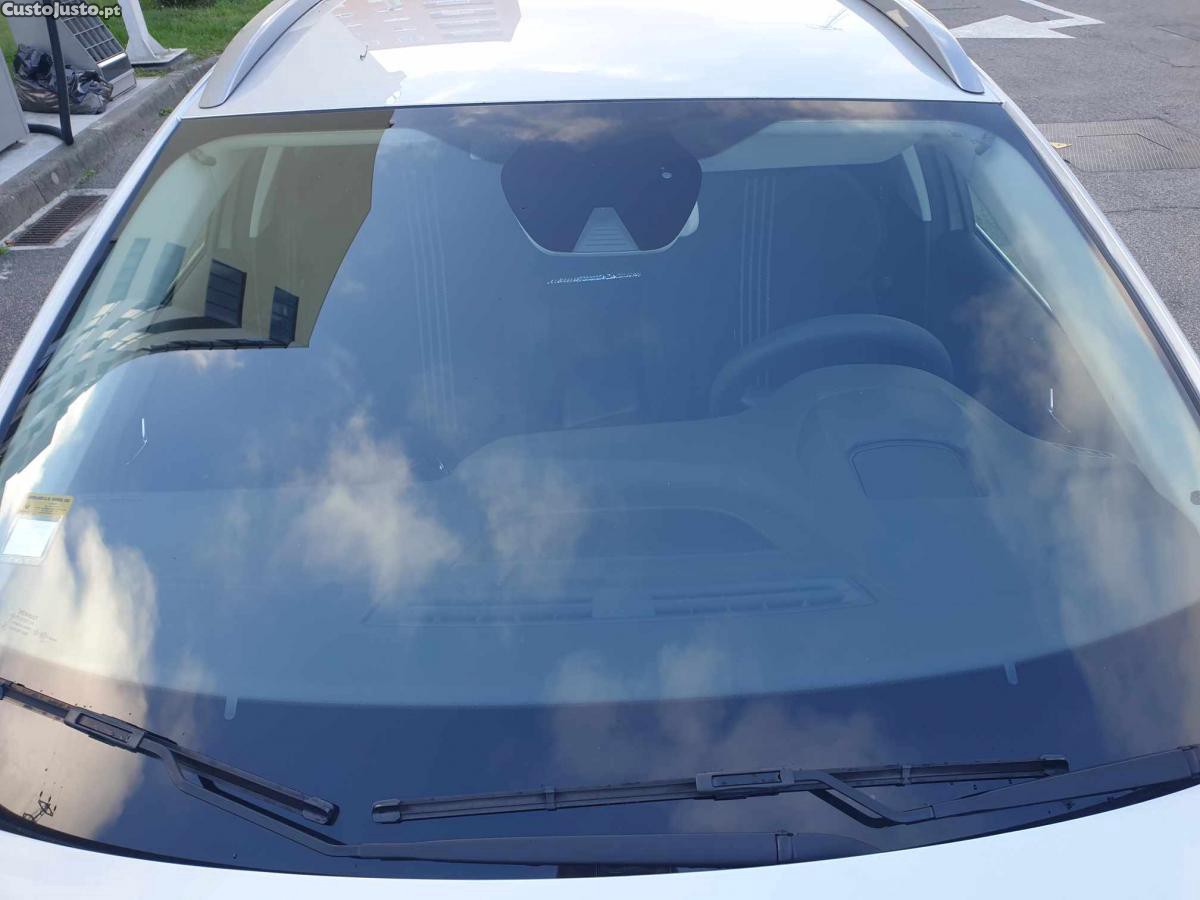 Renault Mégane IV ST 1.5 BLUE DCI (DIESEL) GT LINE — fotografia 5