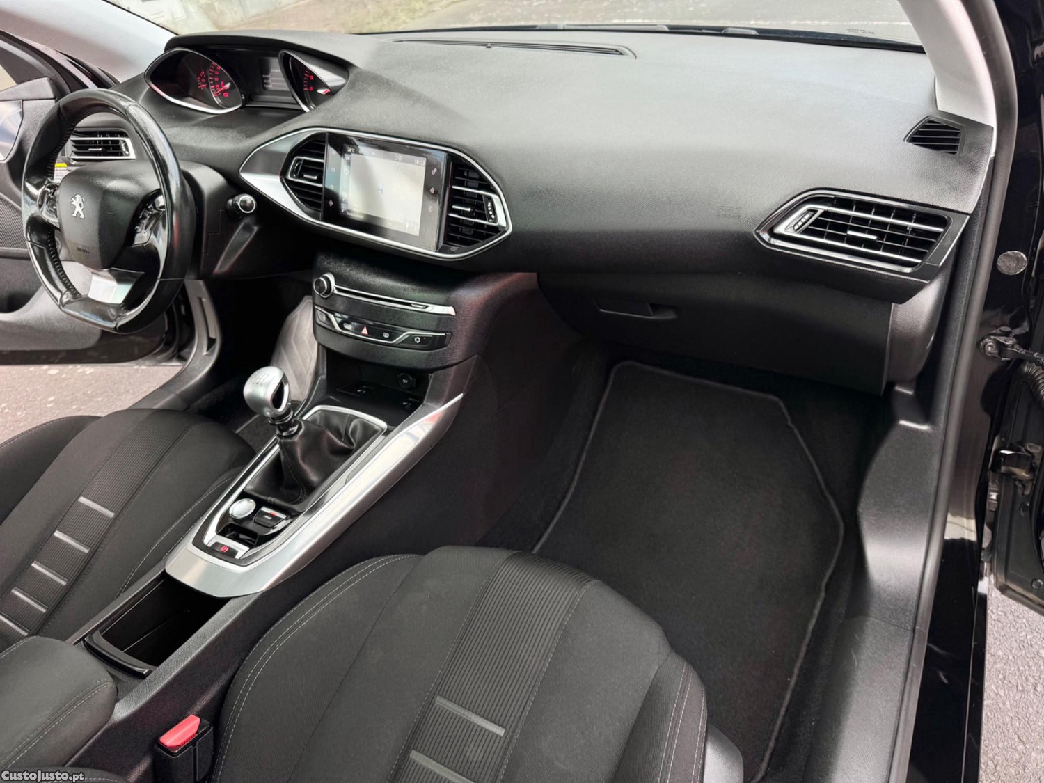 Peugeot 308 2.0 HDI 150CV 6 Velocidades Teto Panorâmico - 15 — photo 5