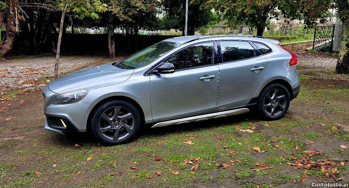 Volvo V40 1.6d Cross Country automático — photo 3