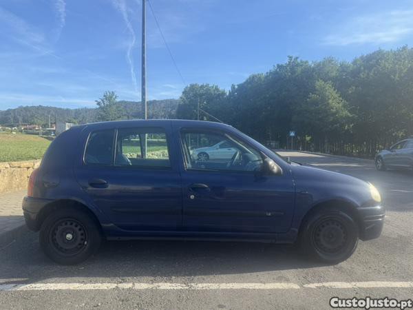 Renault Clio 1.2 — fotografia 9
