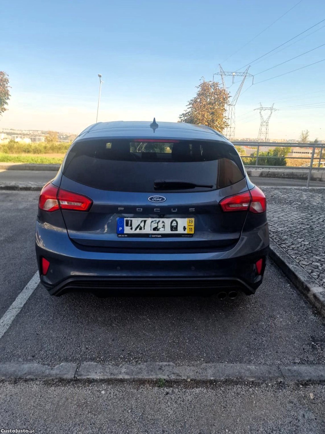 Ford Focus 1.0 EcoBoost ST-Line 125cv - 19 — photo 3