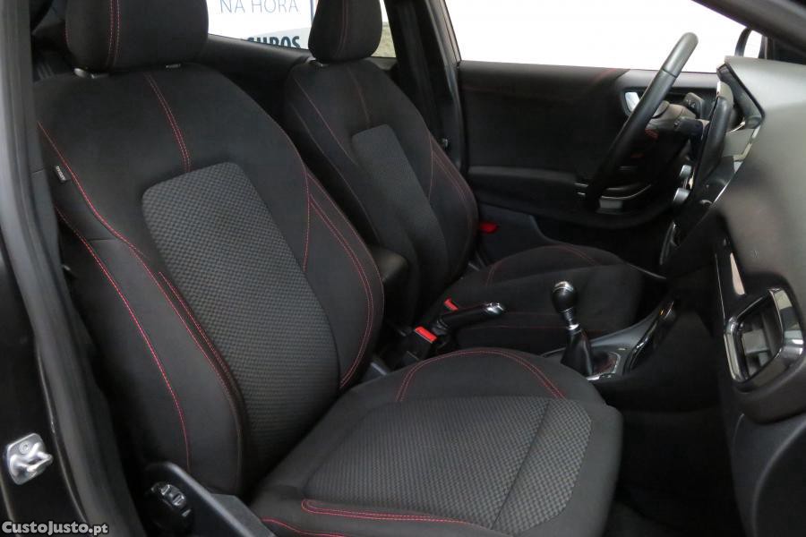 Ford Puma 1.0 EcoBoost MHEV ST — fotografia 21
