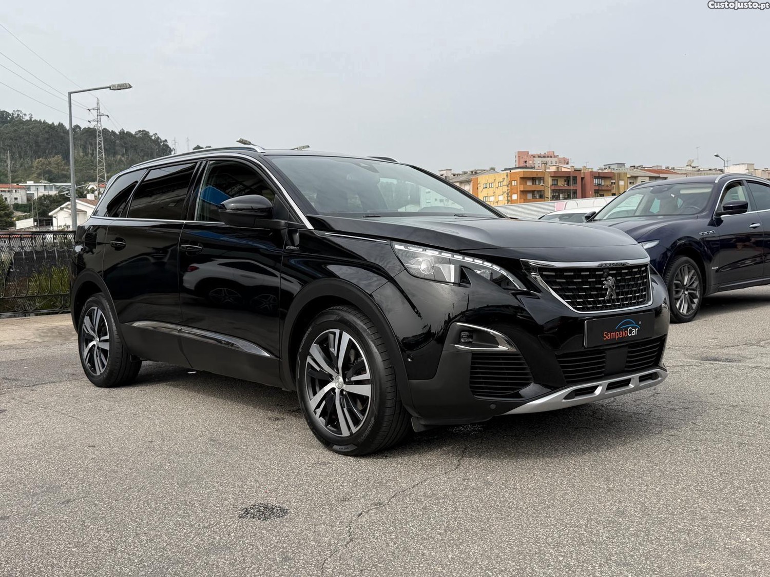Peugeot 5008 1.5 BlueHDi GT Line J19 EAT8 — fotografia 22