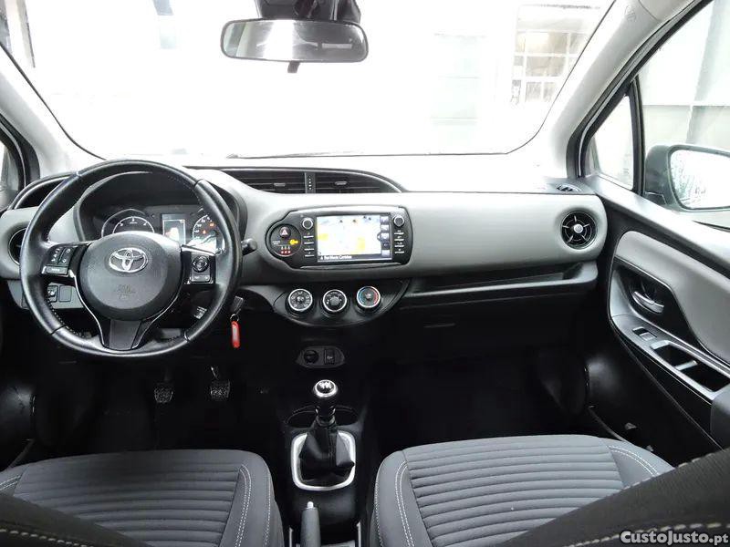 Toyota Yaris 1.4 d-4d comfort+p.style — fotografia 7