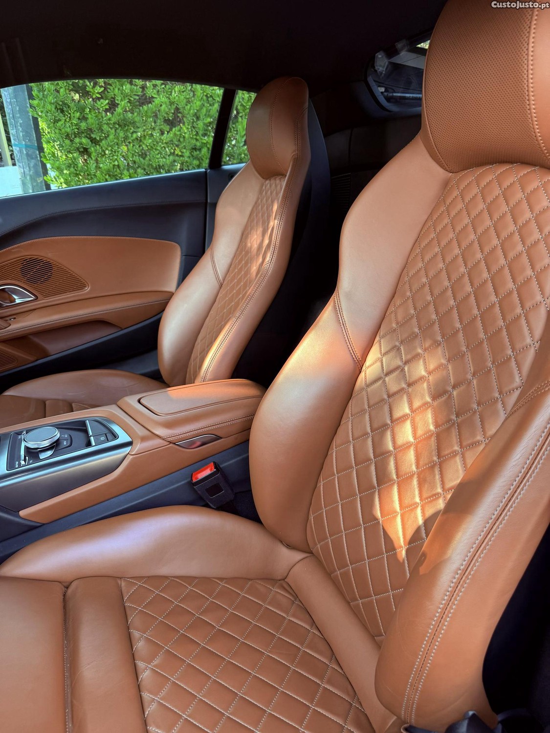 Audi R8 Coupe 5.2 V10 — fotografia 14