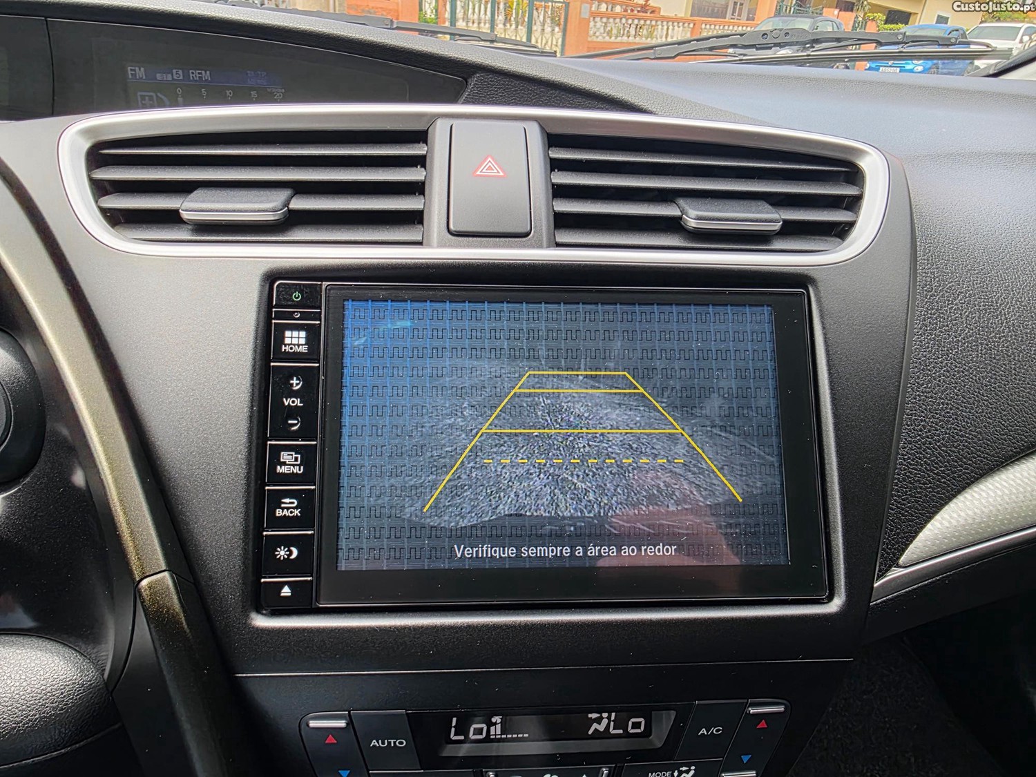 Honda Civic Tourer 1.6 i-DTEC Comfort — fotografia 19