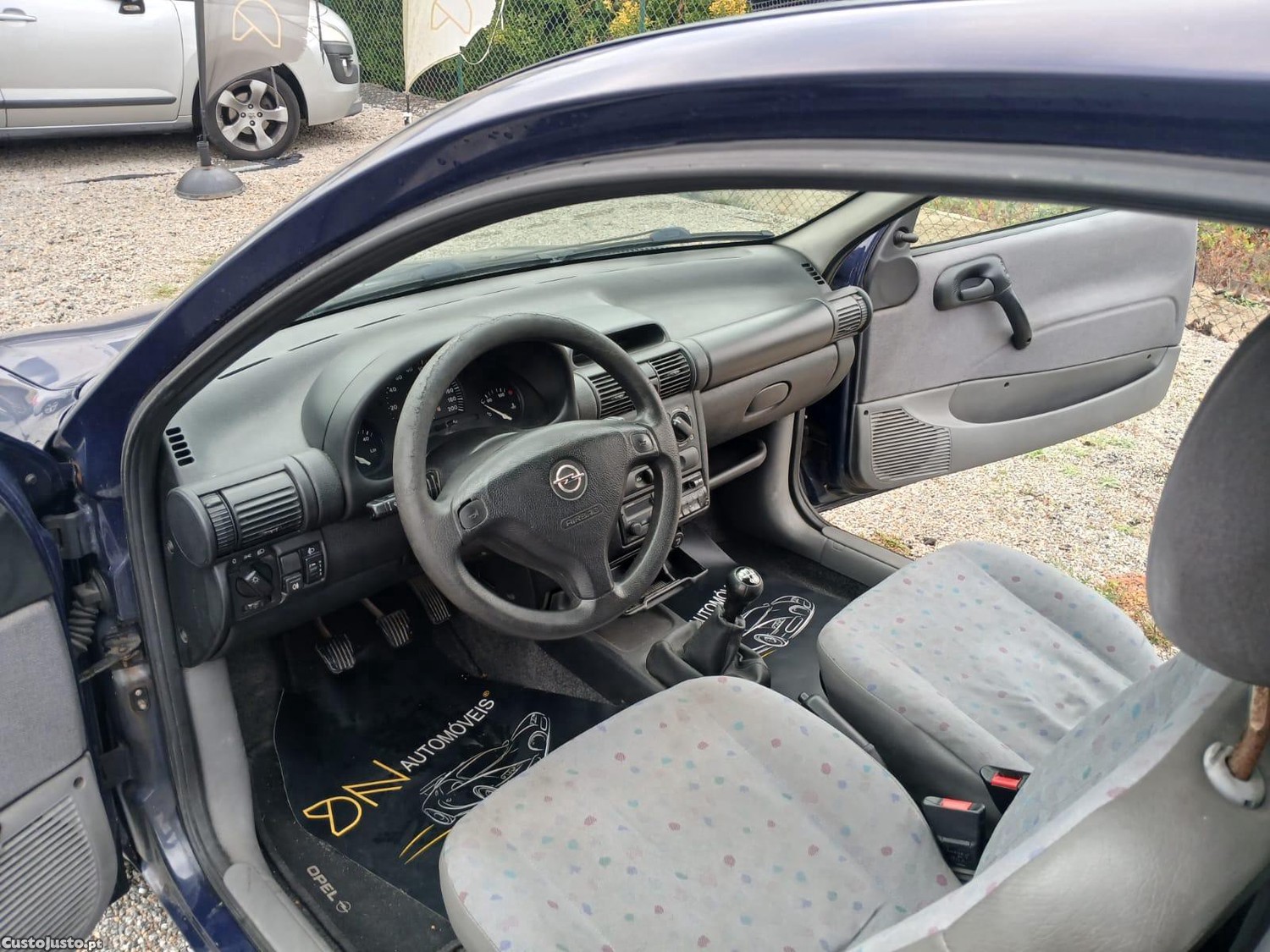 Opel Corsa 1.7 D — photo 5