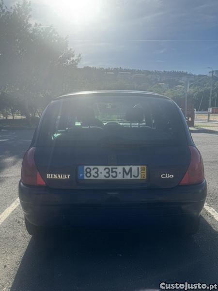 Renault Clio 1.2 — fotografia 6