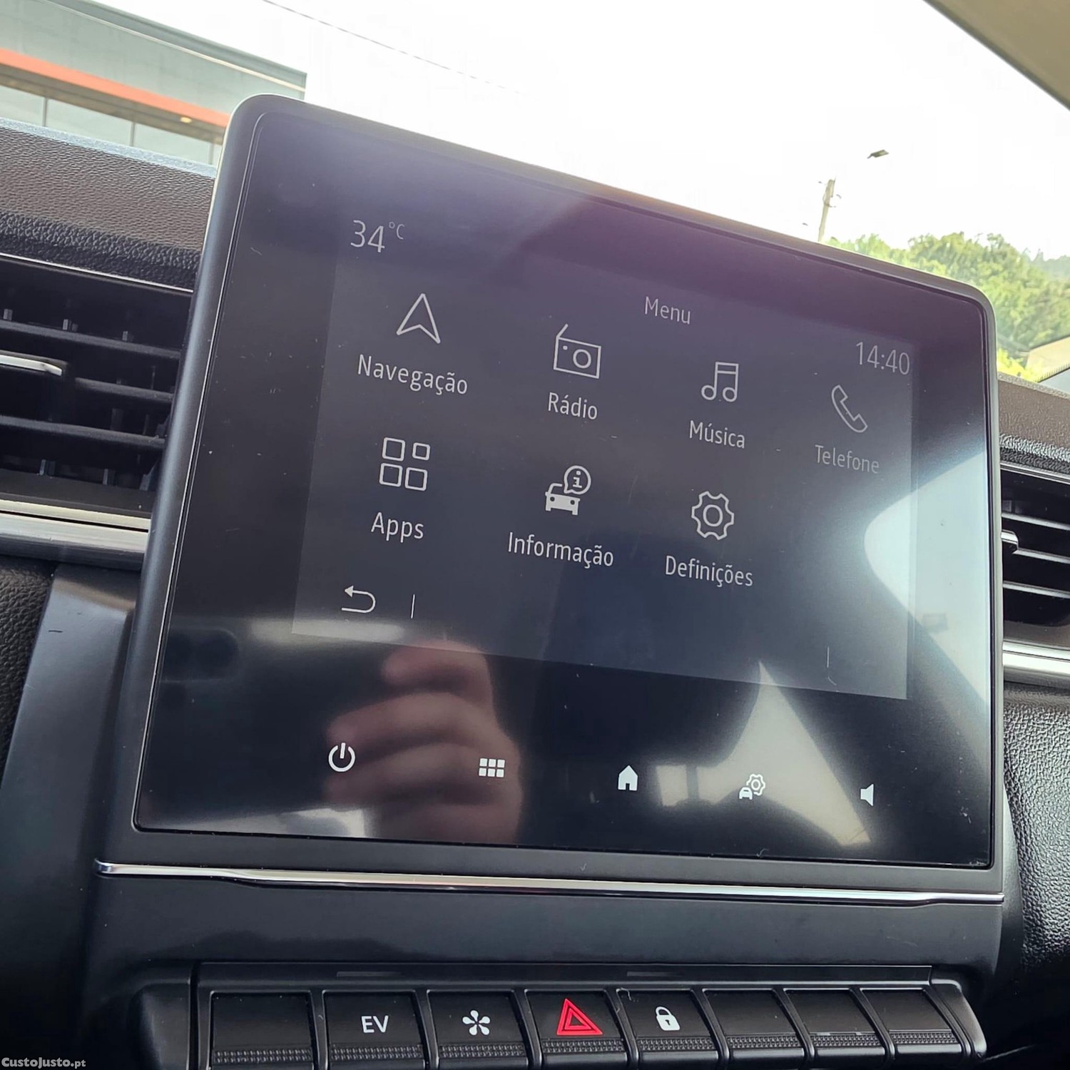 Renault Captur 1.6 E-Tech Plug-In Exclusive — fotografia 19