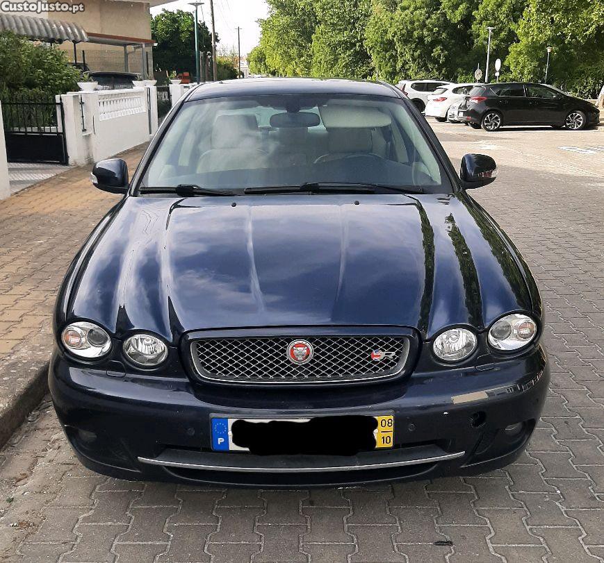 Jaguar X-Type 2.2d Executive 155cv — fotografia 6