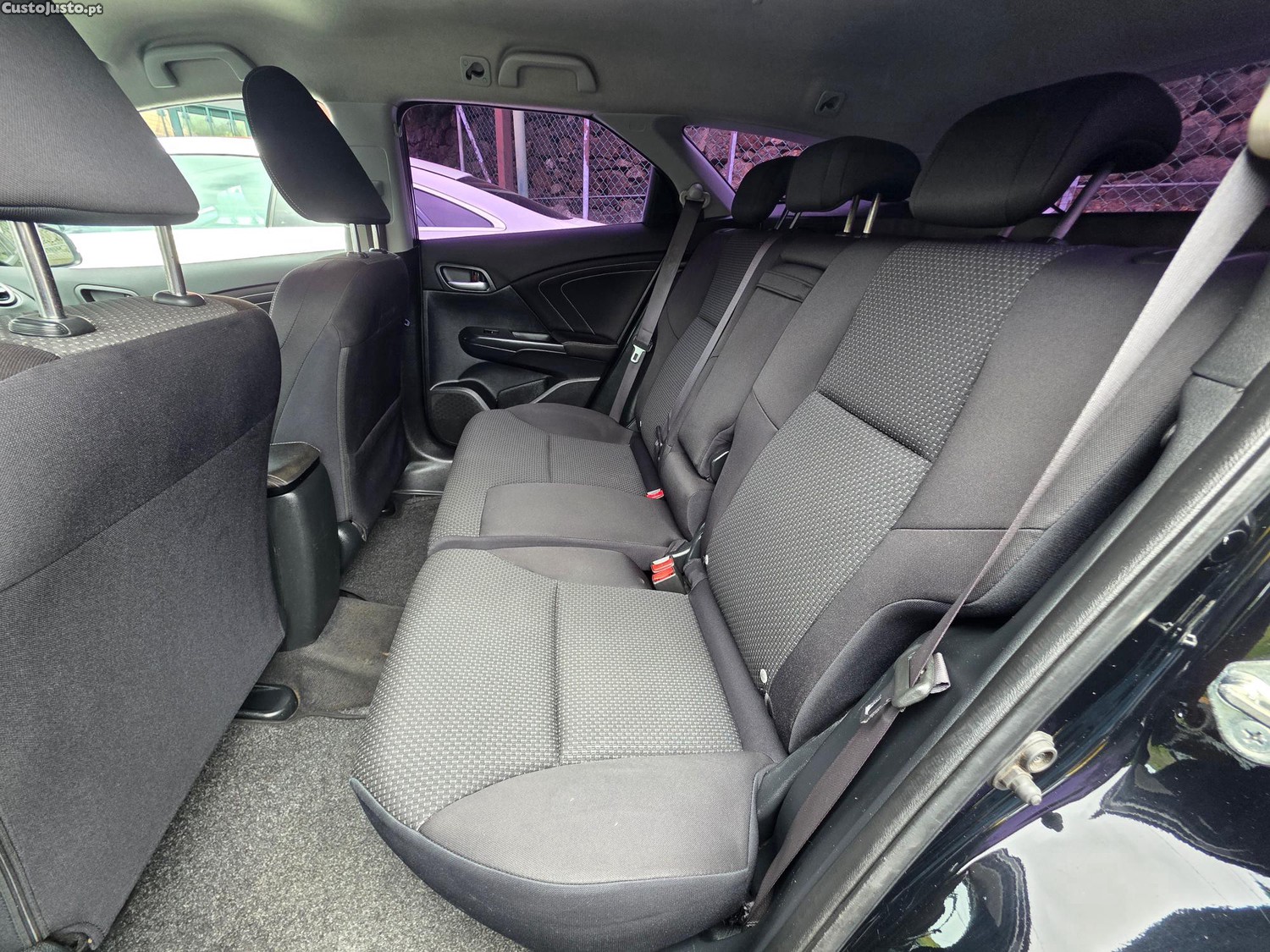 Honda Civic Tourer 1.6 i-DTEC Comfort — fotografia 26