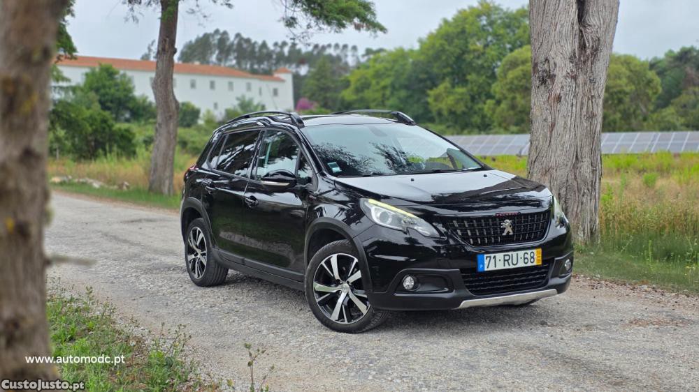 Peugeot 2008 1.6 BlueHDi GT Line - 16