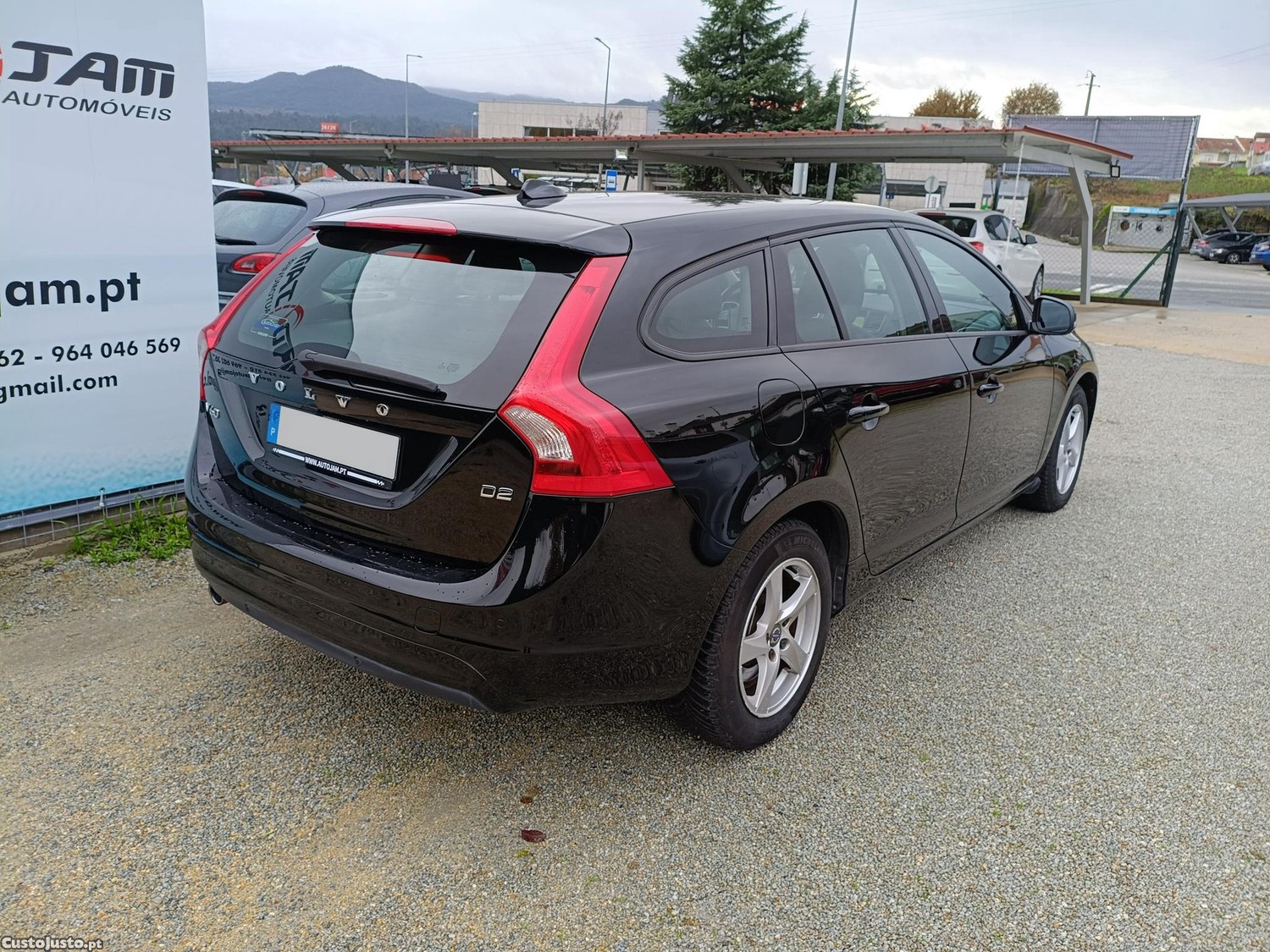 Volvo V60 I (2) D2 1.6 115cv Kinetic — photo 4