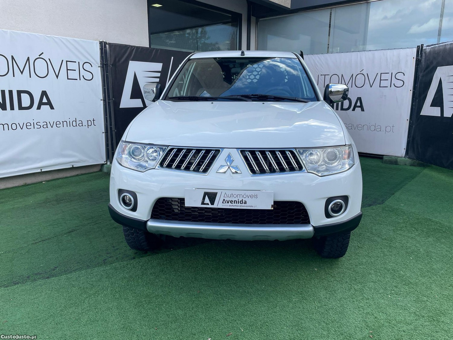 Mitsubishi L200 2.5 DI-D Club Invite AC 4WD - 11 — photo 4