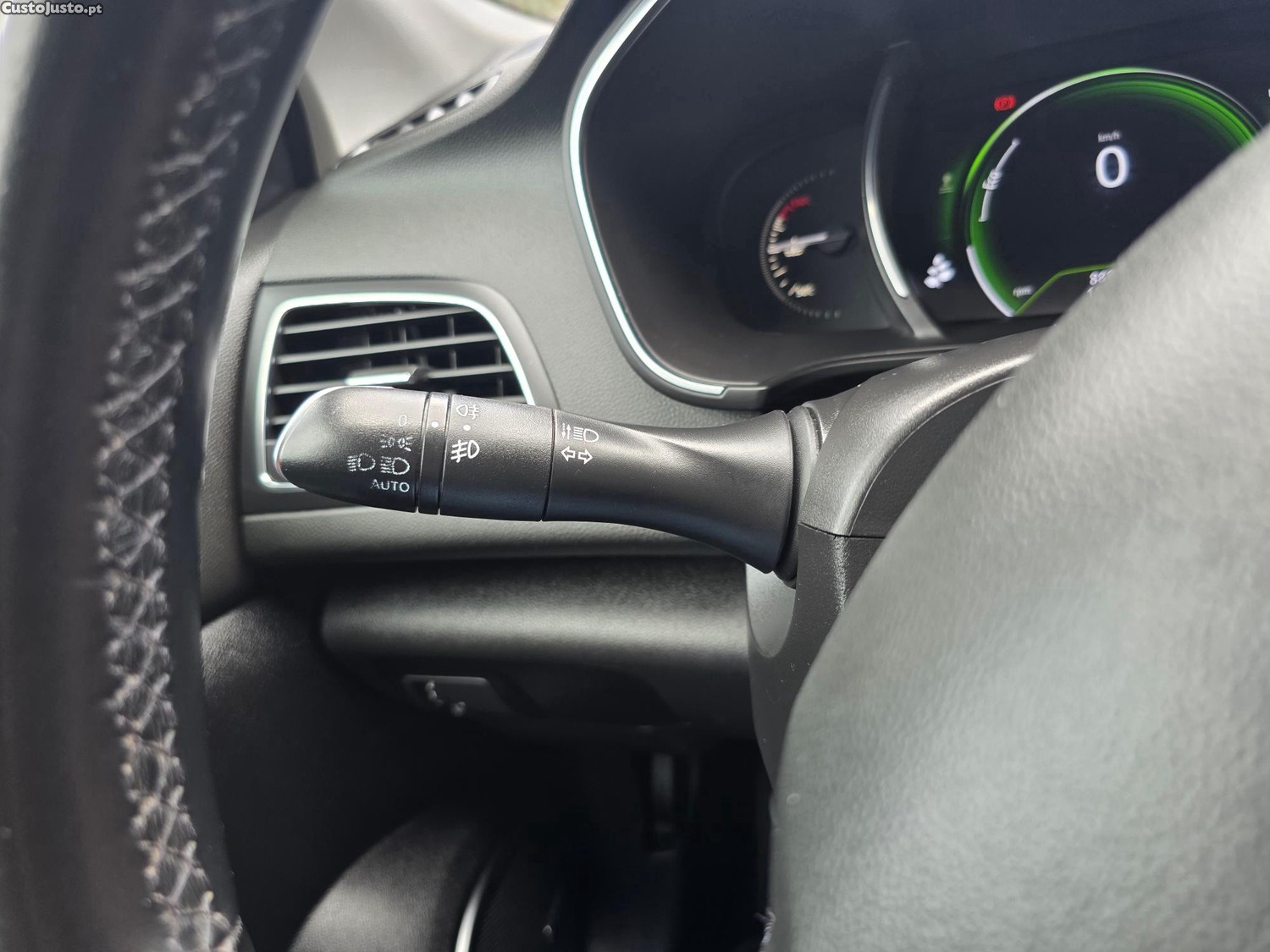 Renault Mégane ST 1.5 DCI Bose Edition — fotografia 8