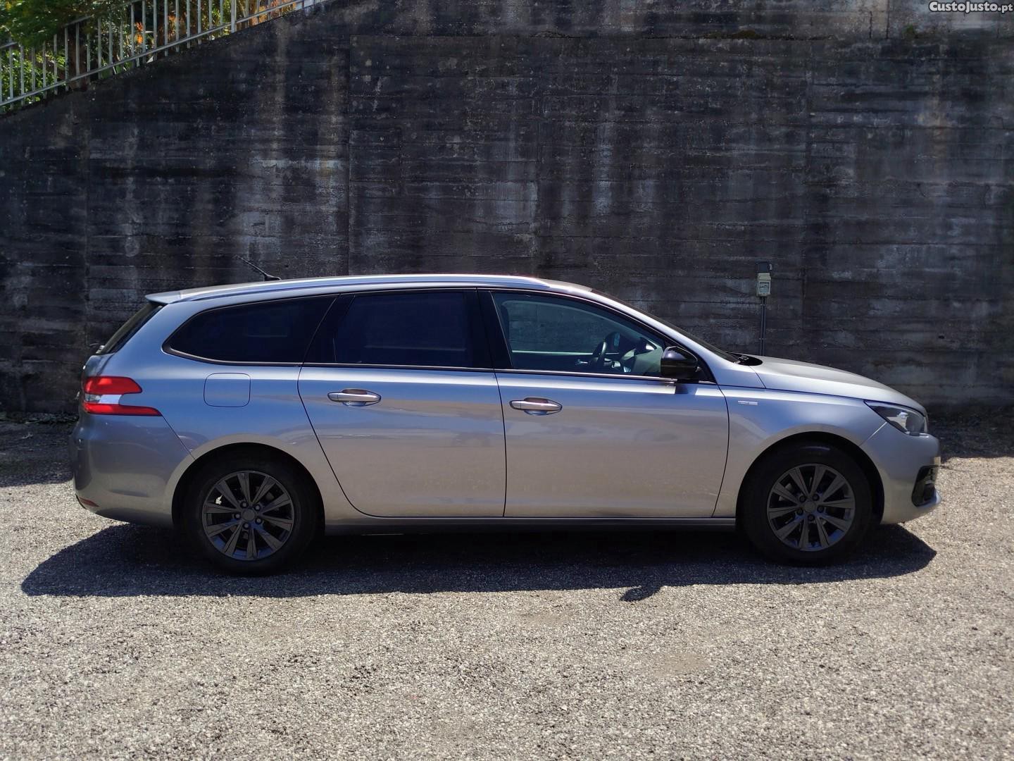 Peugeot 308 1.2 PureTech Style — fotografia 7