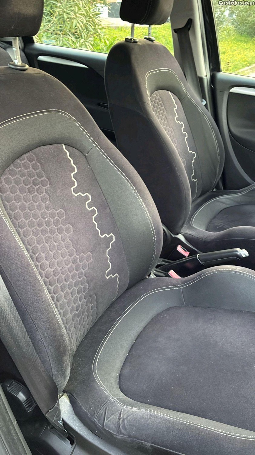 Fiat Punto punto Evo 1.2 de 2014 — fotografia 4