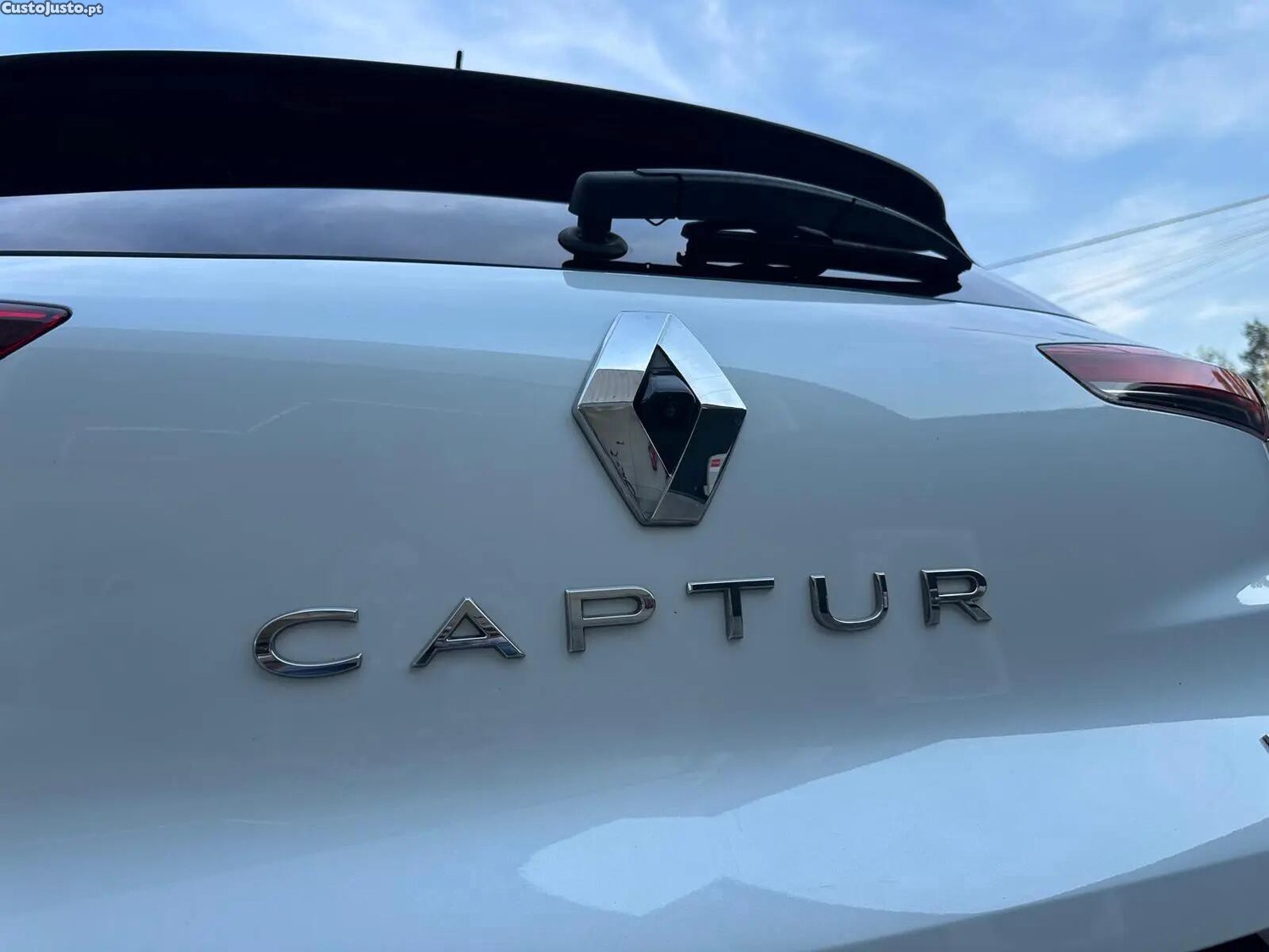Renault Captur 1.6 E-Tech Intens — fotografia 19