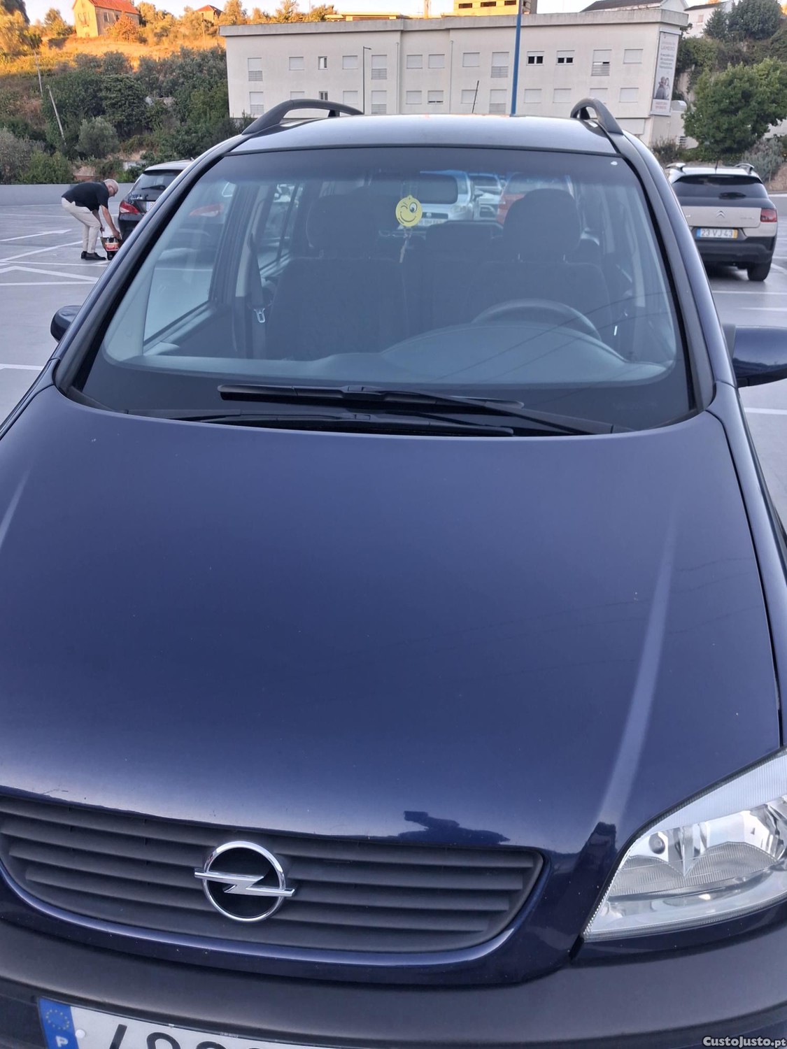 Opel Zafira 2.0 - 00 foto 2