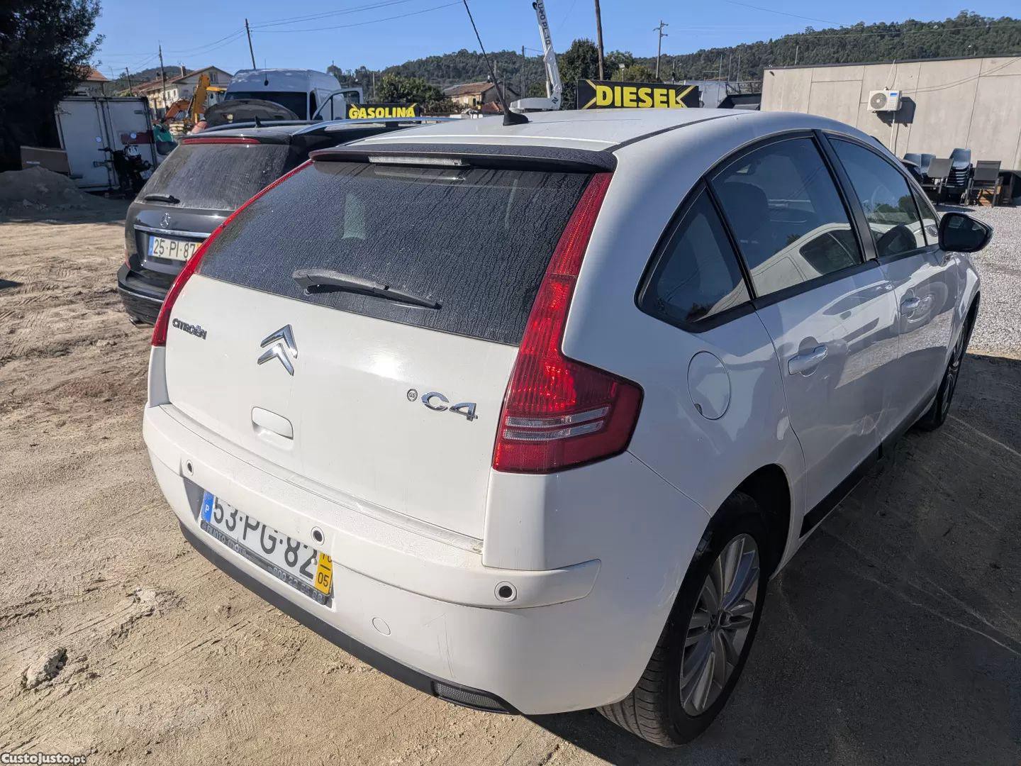 Citroën C4 1.6 hdi exclusive — photo 2