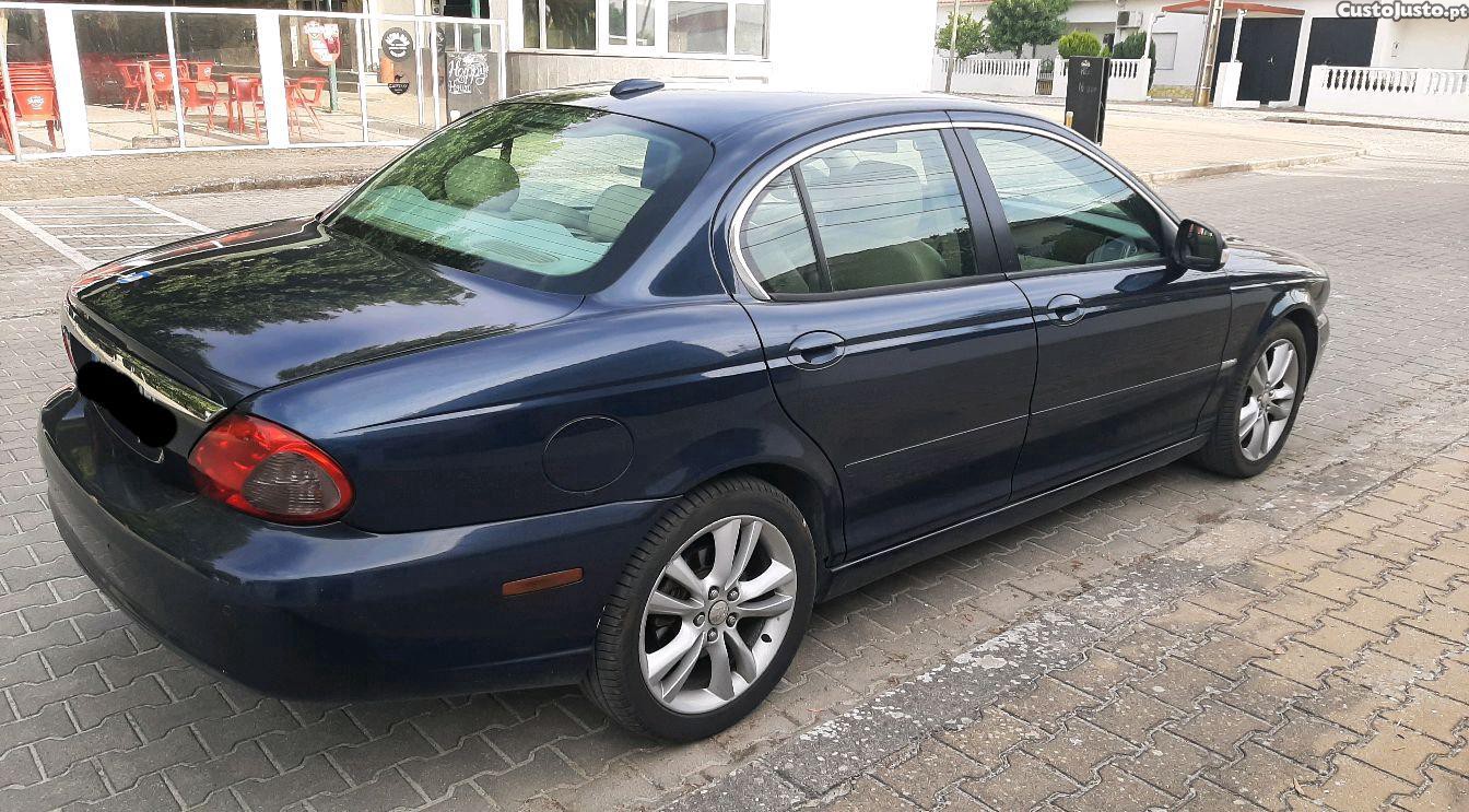 Jaguar X-Type 2.2d Executive 155cv — fotografia 5