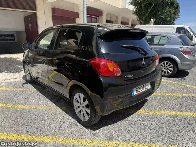 Mitsubishi Space Star 1.2 intense connect edition — fotografia 9