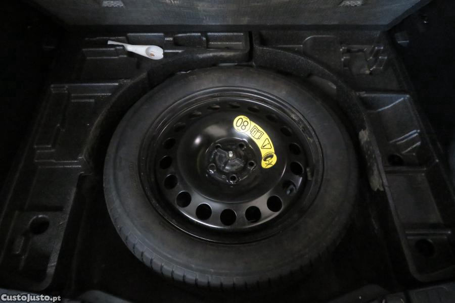 Ford Kuga 1.5 EcoBoost ST-Line — fotografia 6