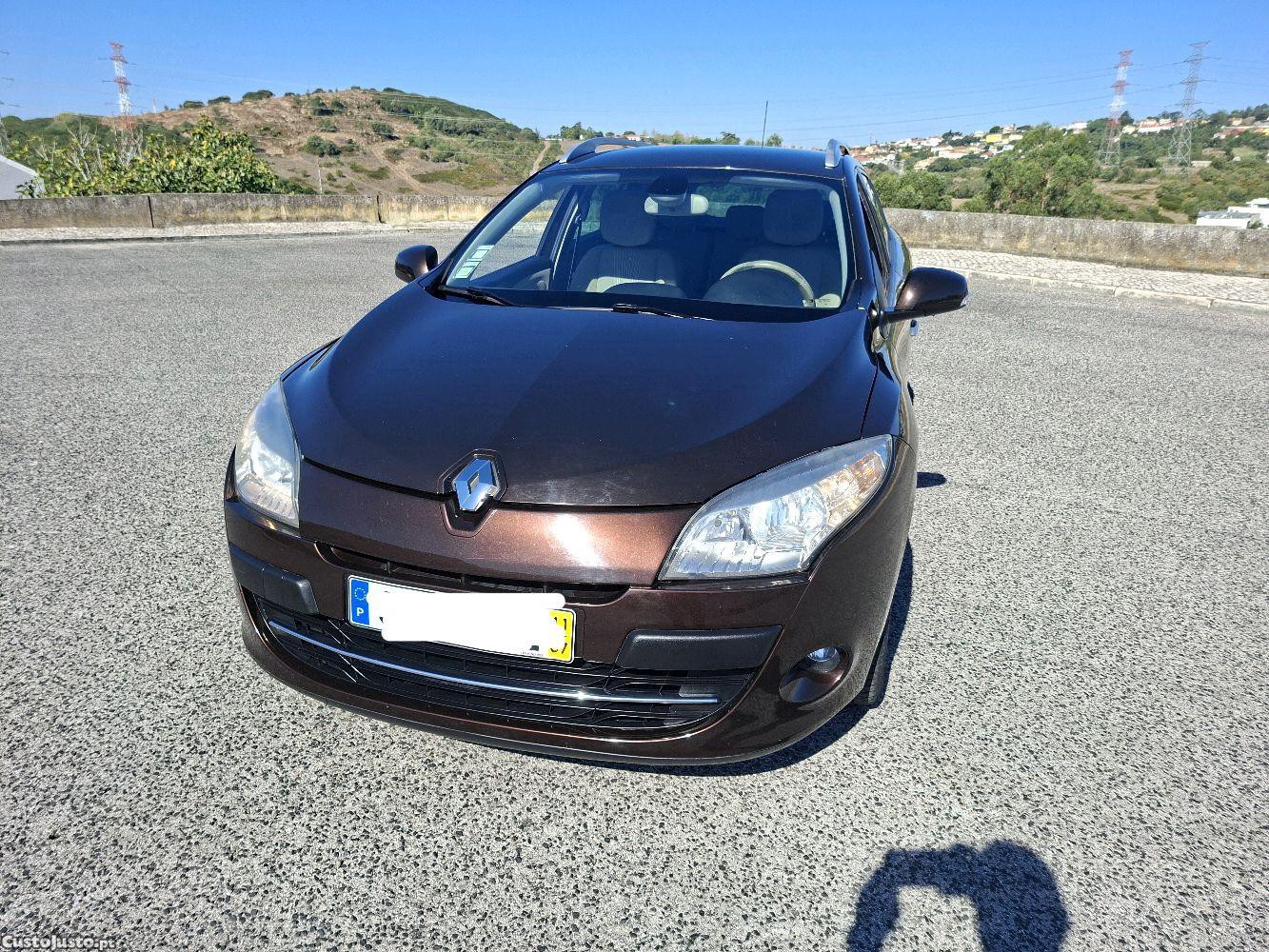Renault Mégane 1.5 Dci 110cv Estimada - 11 foto 2
