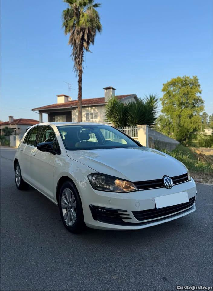 VW Golf Golf 7 — photo 2