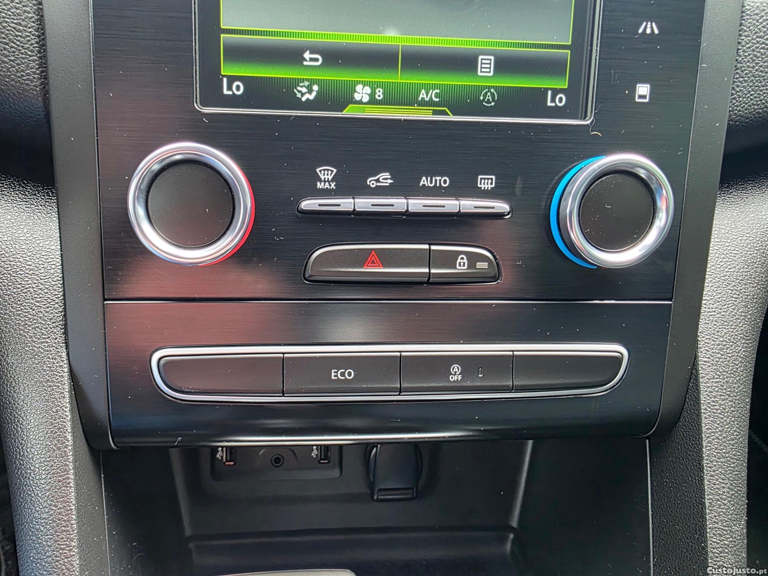 Renault Mégane ST 1.5 DCI Bose Edition — fotografia 17