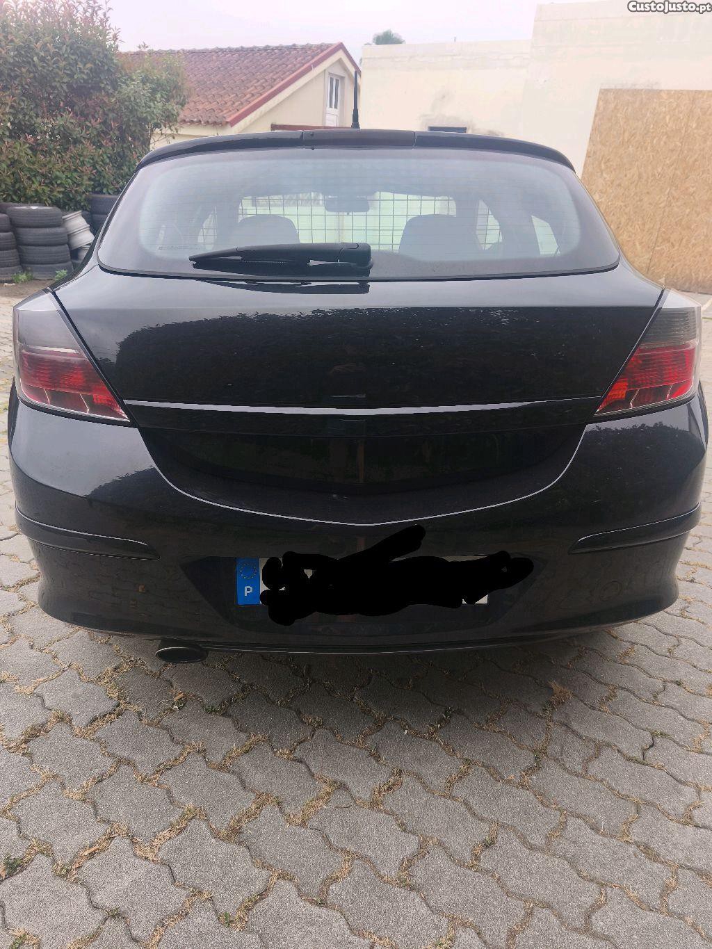 Opel Astra 1.7 GTC sport — fotografia 8