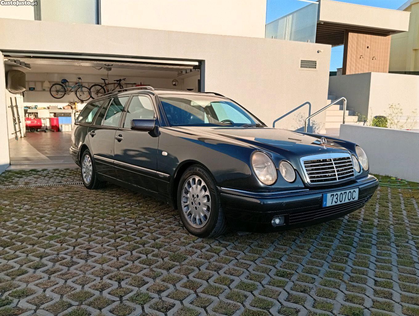 Mercedes-Benz E 300 AVANGARD — photo 2