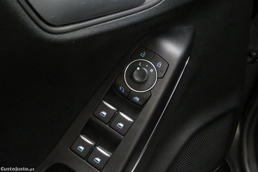 Ford Puma 1.0 EcoBoost MHEV ST — fotografia 10
