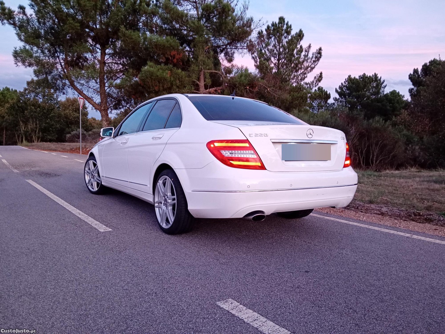 Mercedes-Benz C 220 C 220D - 13 — photo 3