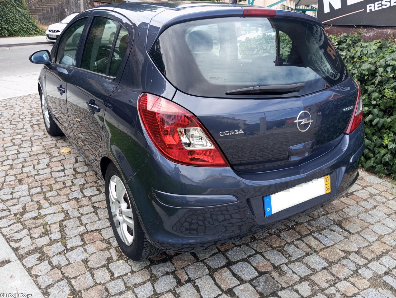 Opel Corsa 1.3 CDTI Enjoy EcoFLEX - 10 foto 5