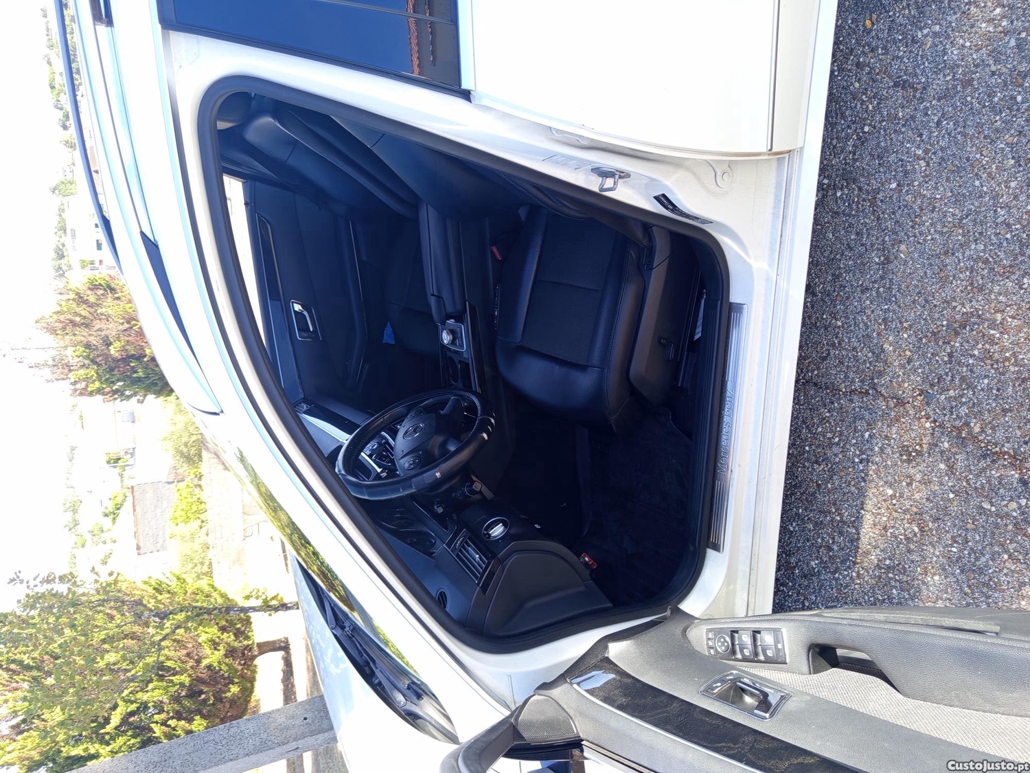 Mercedes-Benz E 250 Mercedes em bom estado aceito uma troca — fotografia 4