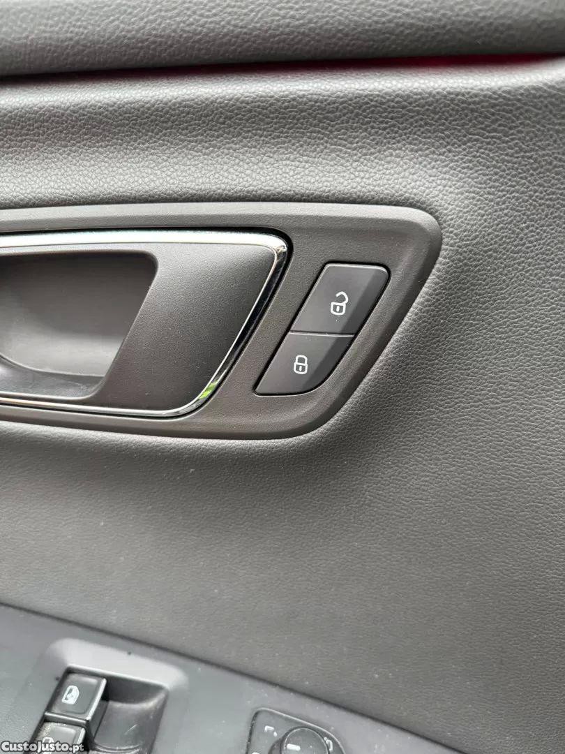 SEAT Leon Sc 2.0 tdi fr s/s — fotografia 6