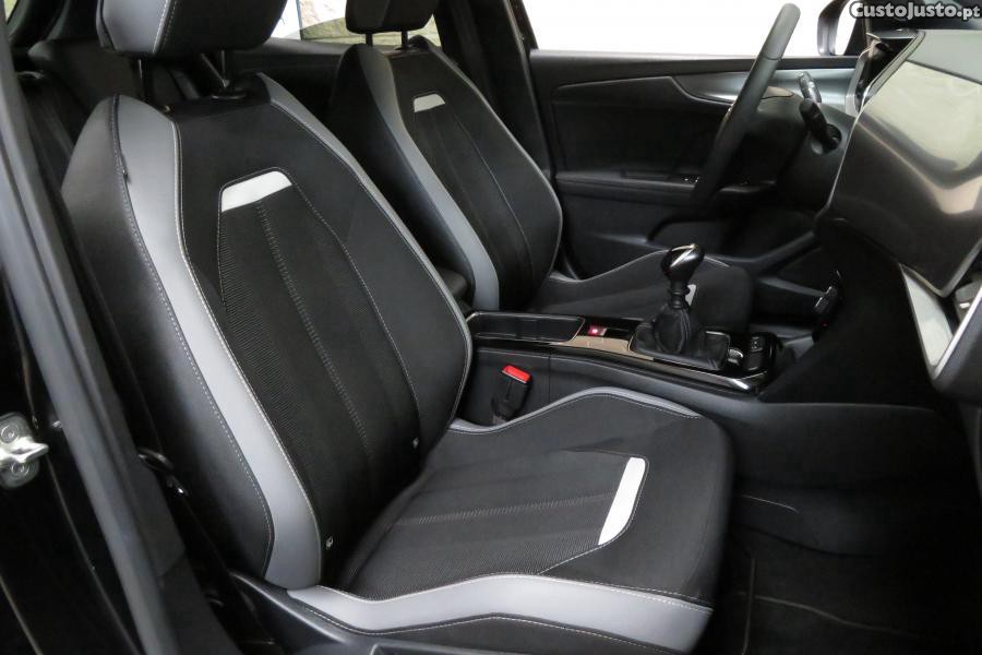 Opel Mokka 1.2 T GS — fotografia 17