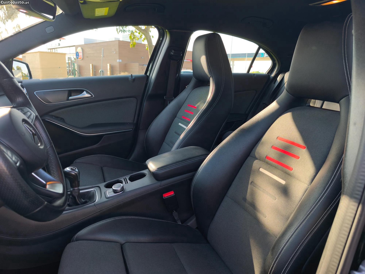 Mercedes-Benz A 180 D - AMG - 18 foto 2