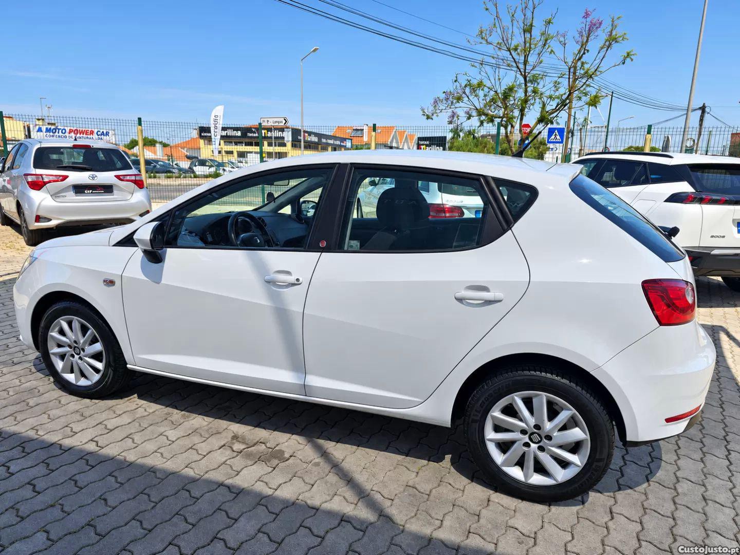 Seat Ibiza 1.4 tdi reference - 17 foto 4