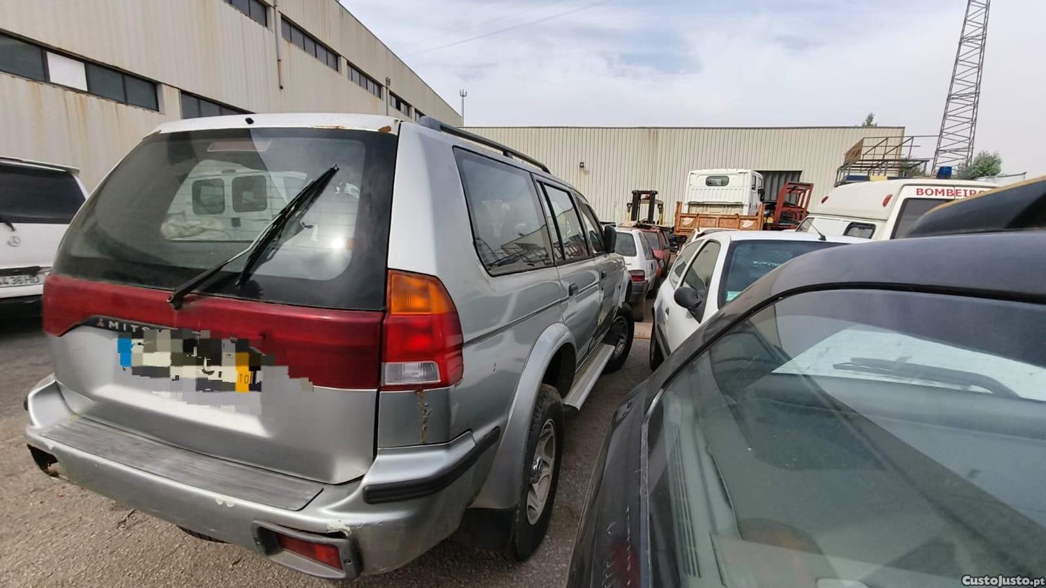 Mitsubishi  Sport Wagon — photo 3
