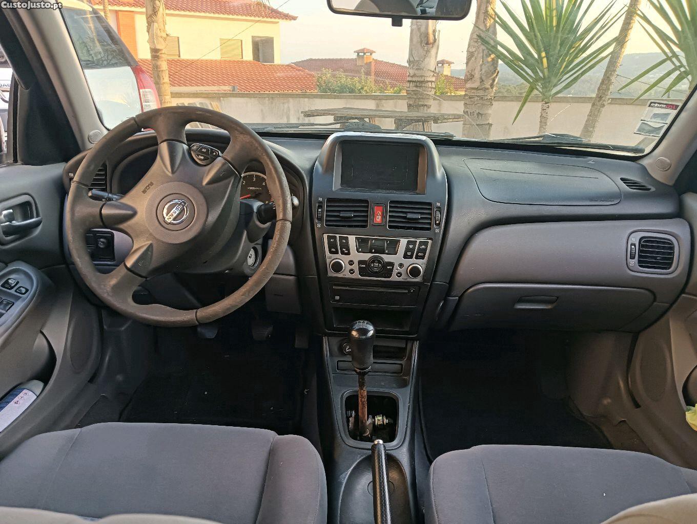 Nissan Almera N16 1.5 dci — fotografia 3