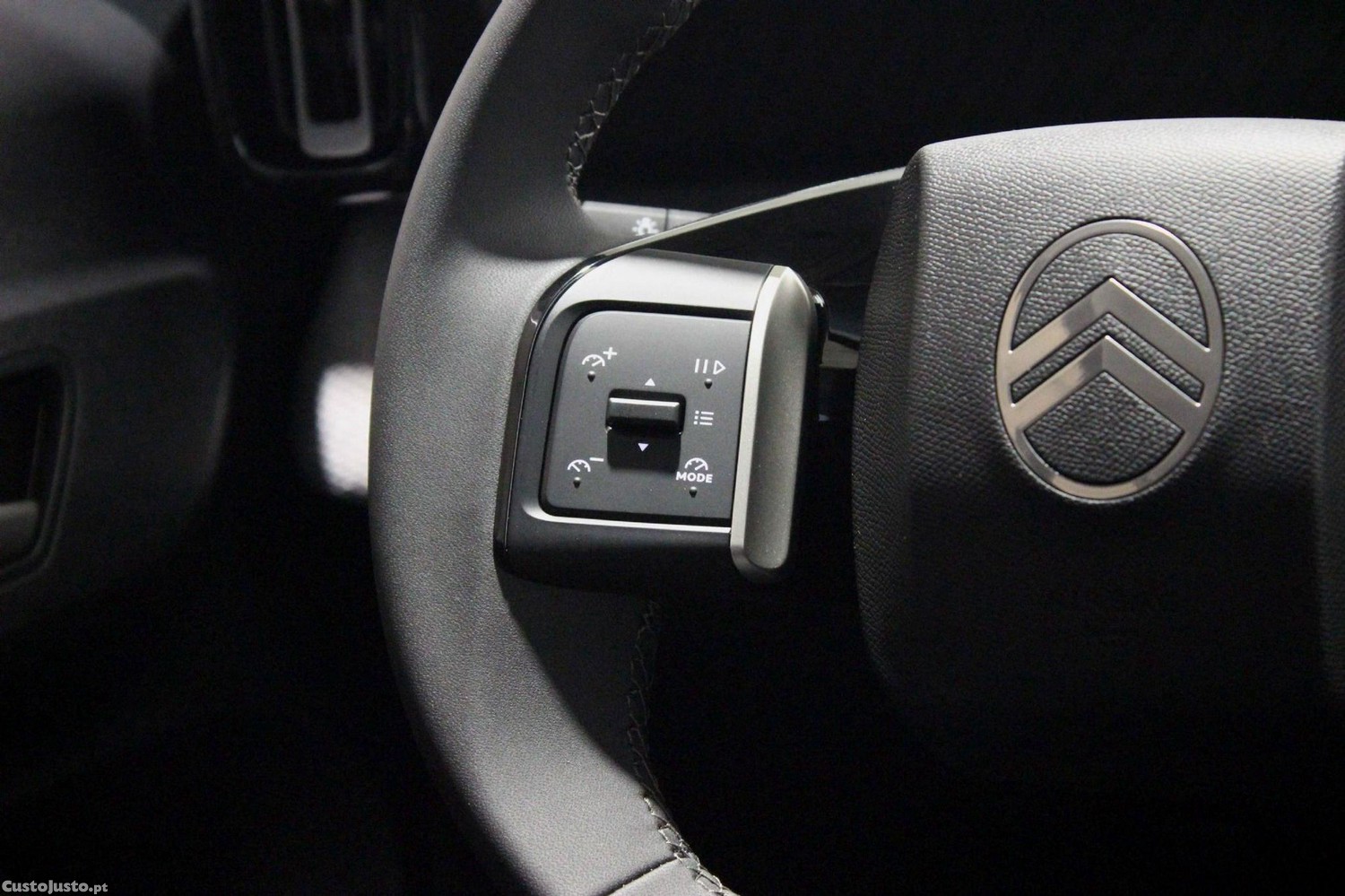 Citroën C3 1.2 Turbo Plus - 25 — photo 3