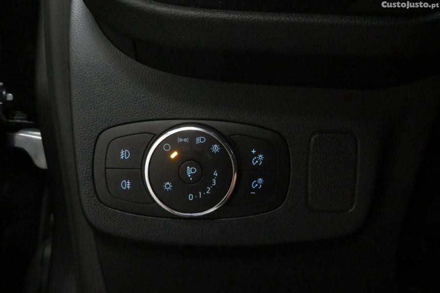 Ford Puma 1.0 EcoBoost MHEV ST — fotografia 9