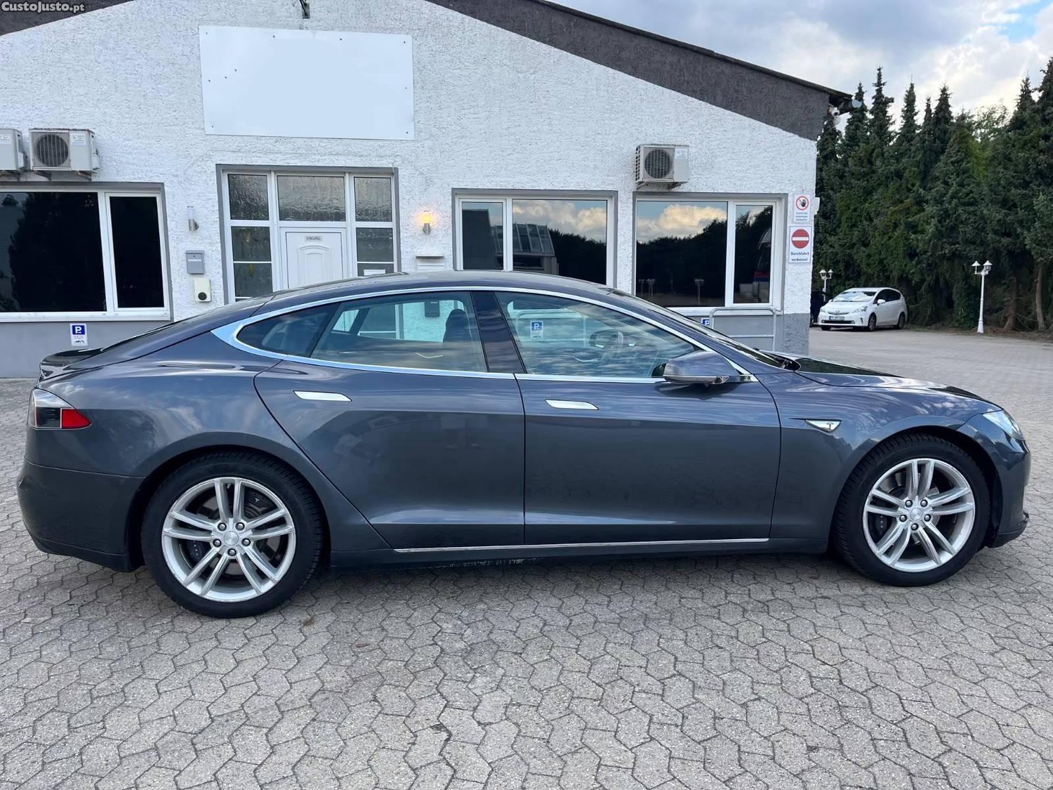Tesla Model S 90 - 16 foto 4