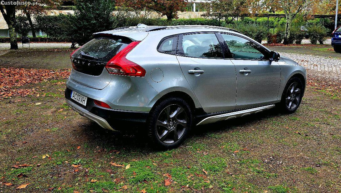 Volvo V40 1.6d Cross Country automático — photo 5