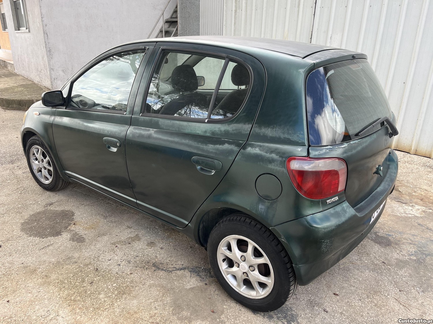 Toyota Yaris 1.0VVTI - 02 foto 3