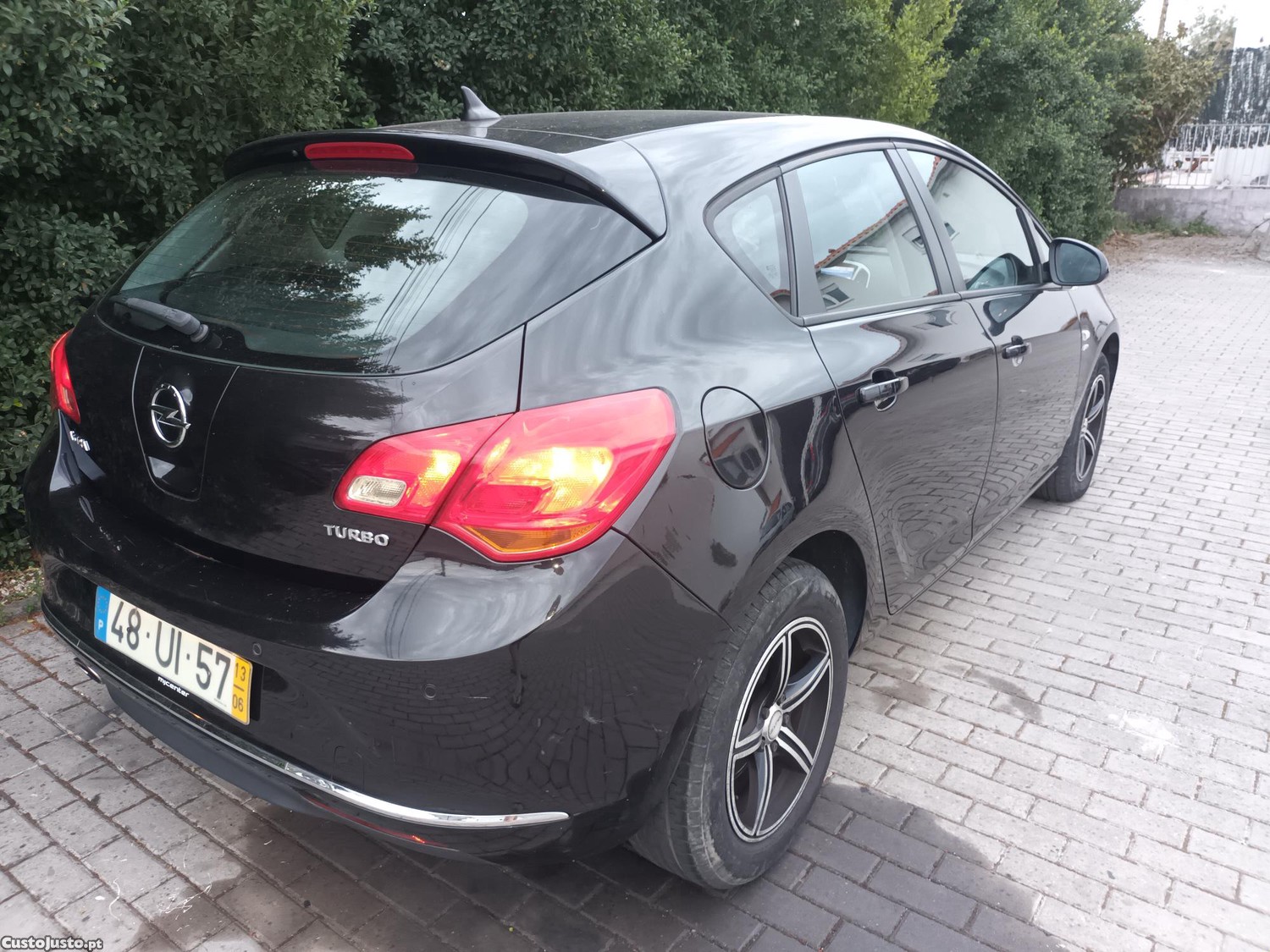 Opel Astra 1.4 turbo active — photo 2